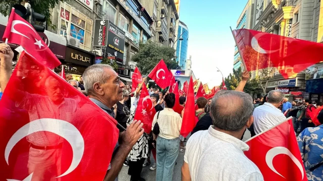 30 Ağustos 2024 Hangi Gün? Zafer Bayramı Resmi Tatil Mi? 30 Ağustos günü ne oldu?